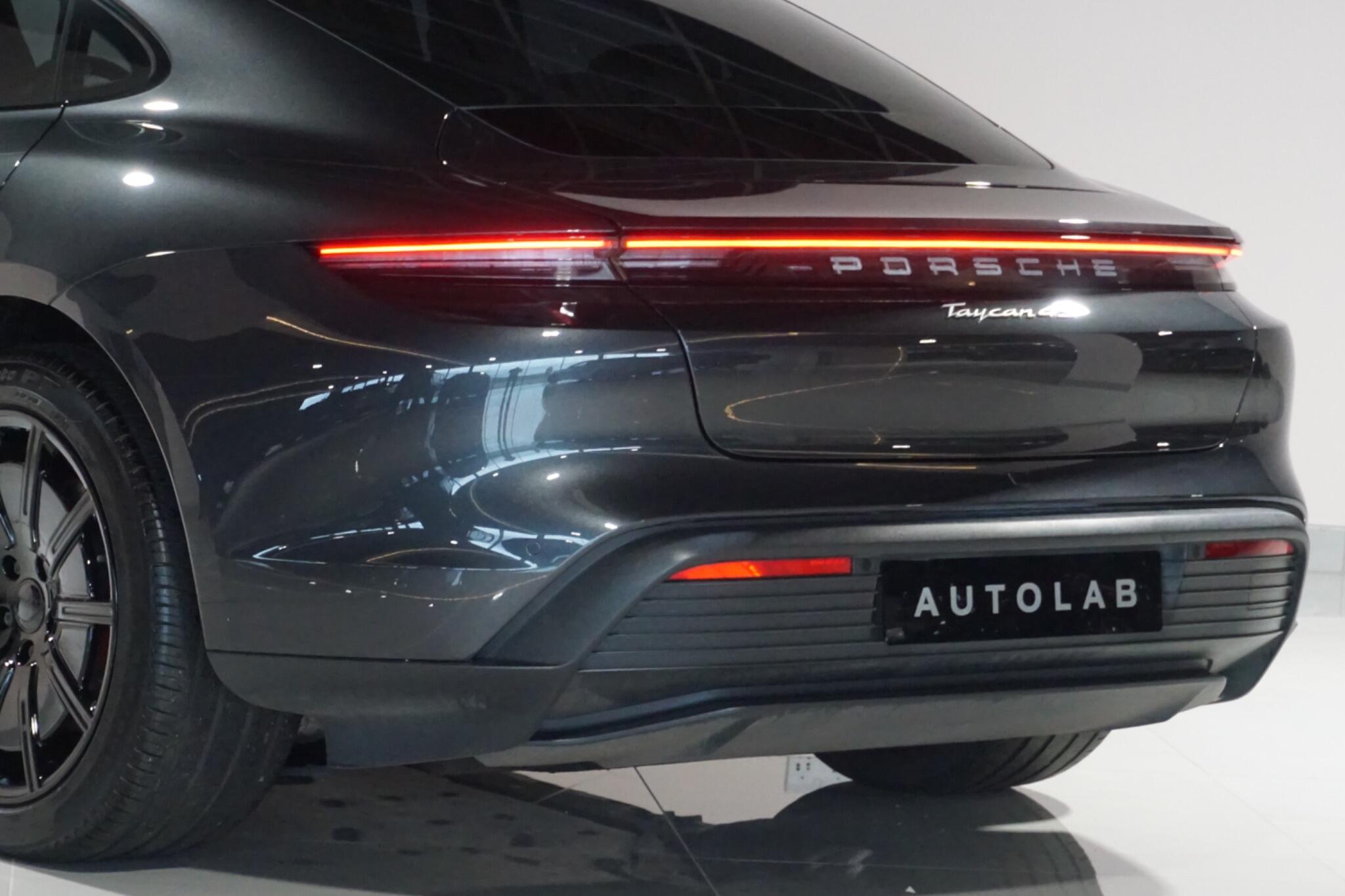 Porsche Taycan Performance Plus 93.4kWh 4S Saloon 4dr Electric Auto 4WD (571 ps)